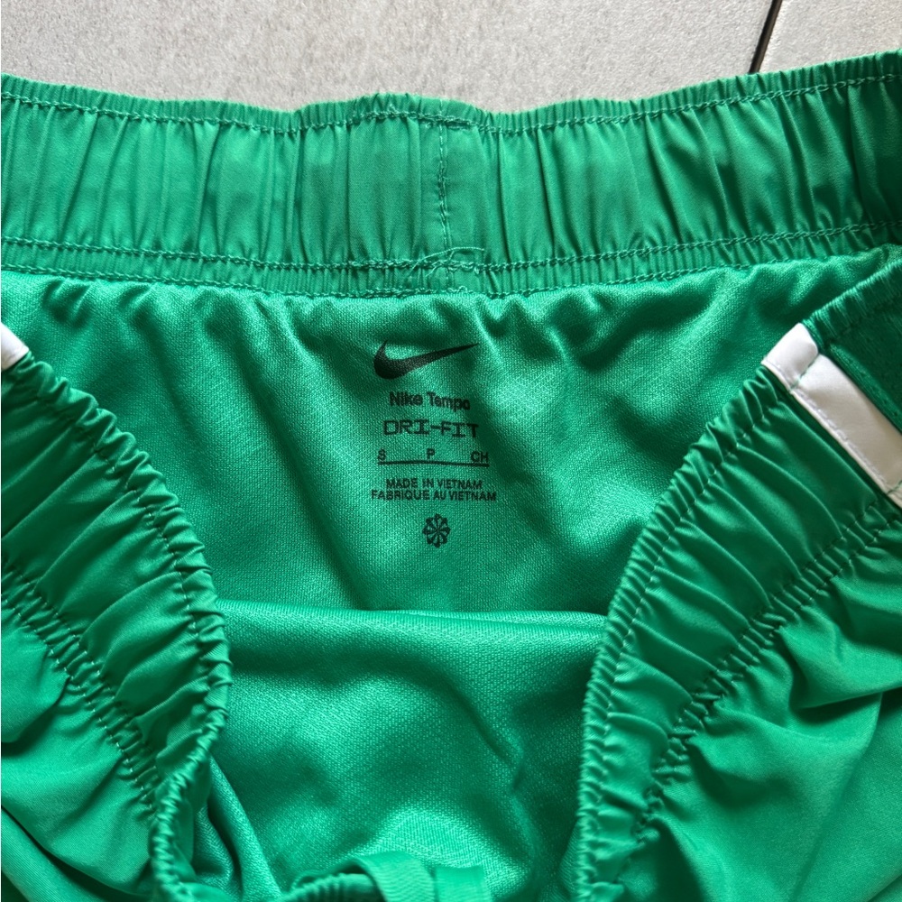 Nike Women's Green and White Athletic Shorts - Picture 4 of 6